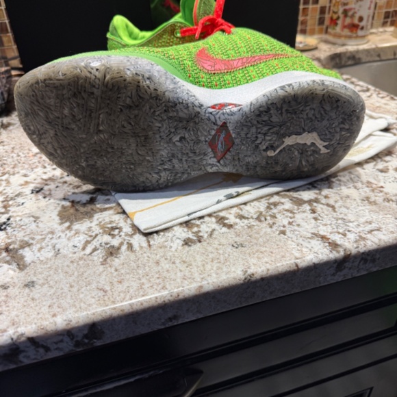 Lebron 20 Stocking Stuffers Men's 9 - Picture 7 of 16